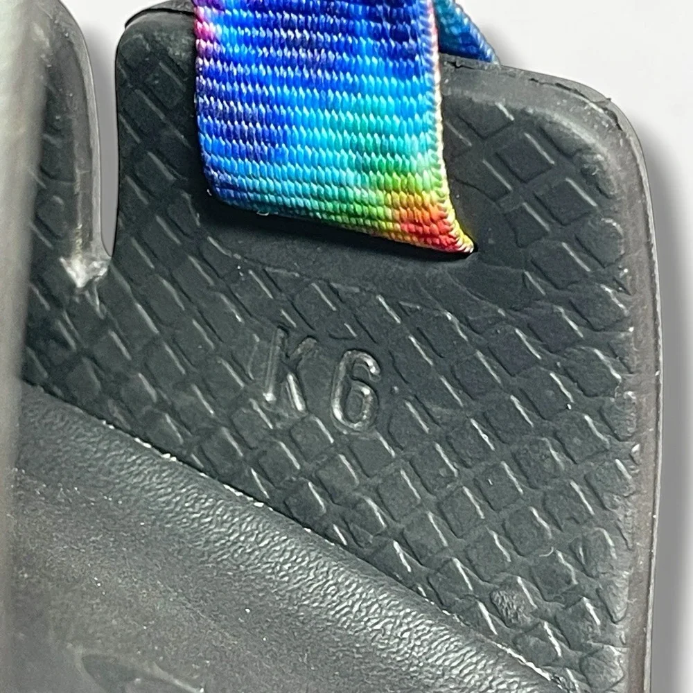 Chaco Chillos Kids Youth 6 Slide Sandal Tie Dye Black/Rainbow Nylon Slip On